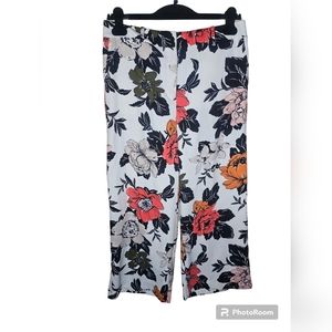 Ann Taylor women's cream floral wide leg zipper front pant size 8